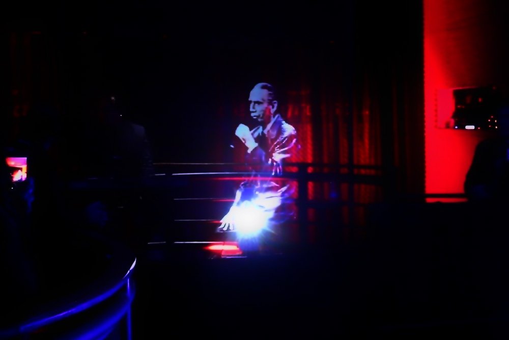 evento-centenario-nelson-goncalves-holograma-nelson-goncalves