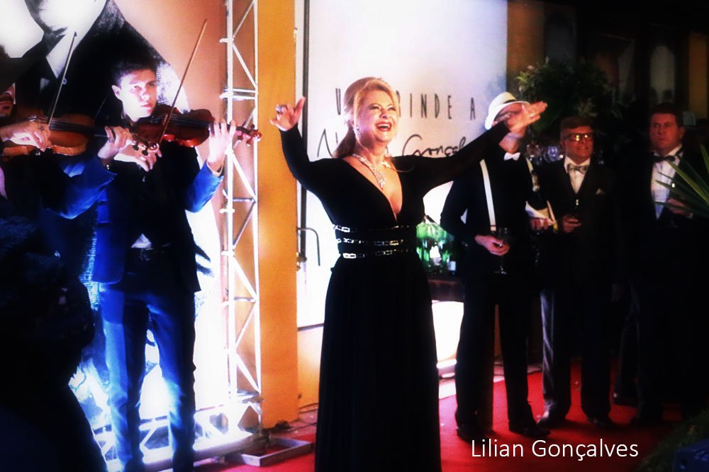 evento-centenario-nelson-goncalves-lilian-goncalves-cenografia-grandes-impressoes-backdrops-07