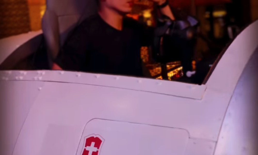 victorinox-dmracer-thumb